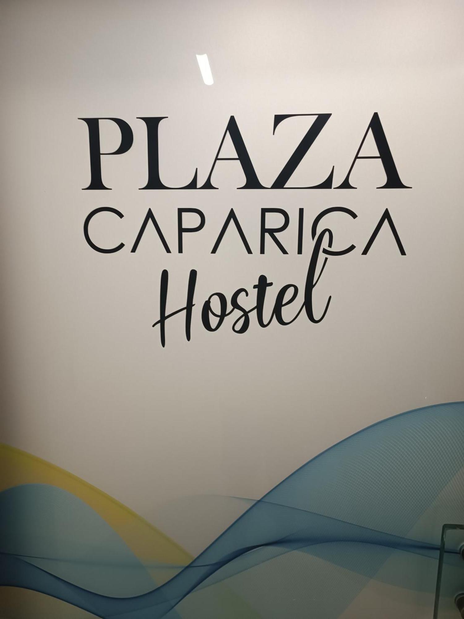 Plaza Caparica Hostel Costa da Caparica Bagian luar foto